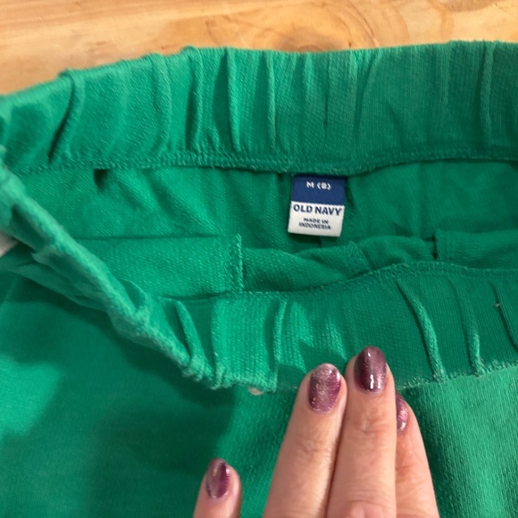 Old Navy Girls Green Retro Running Shorts – Size M (8) - Picture 2 of 7
